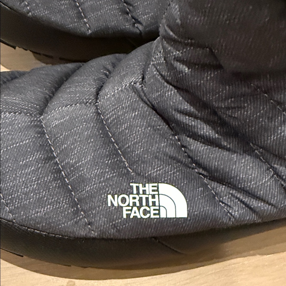 The North Face Women’s Dark Gray Quilted Boots - Picture 2 of 7